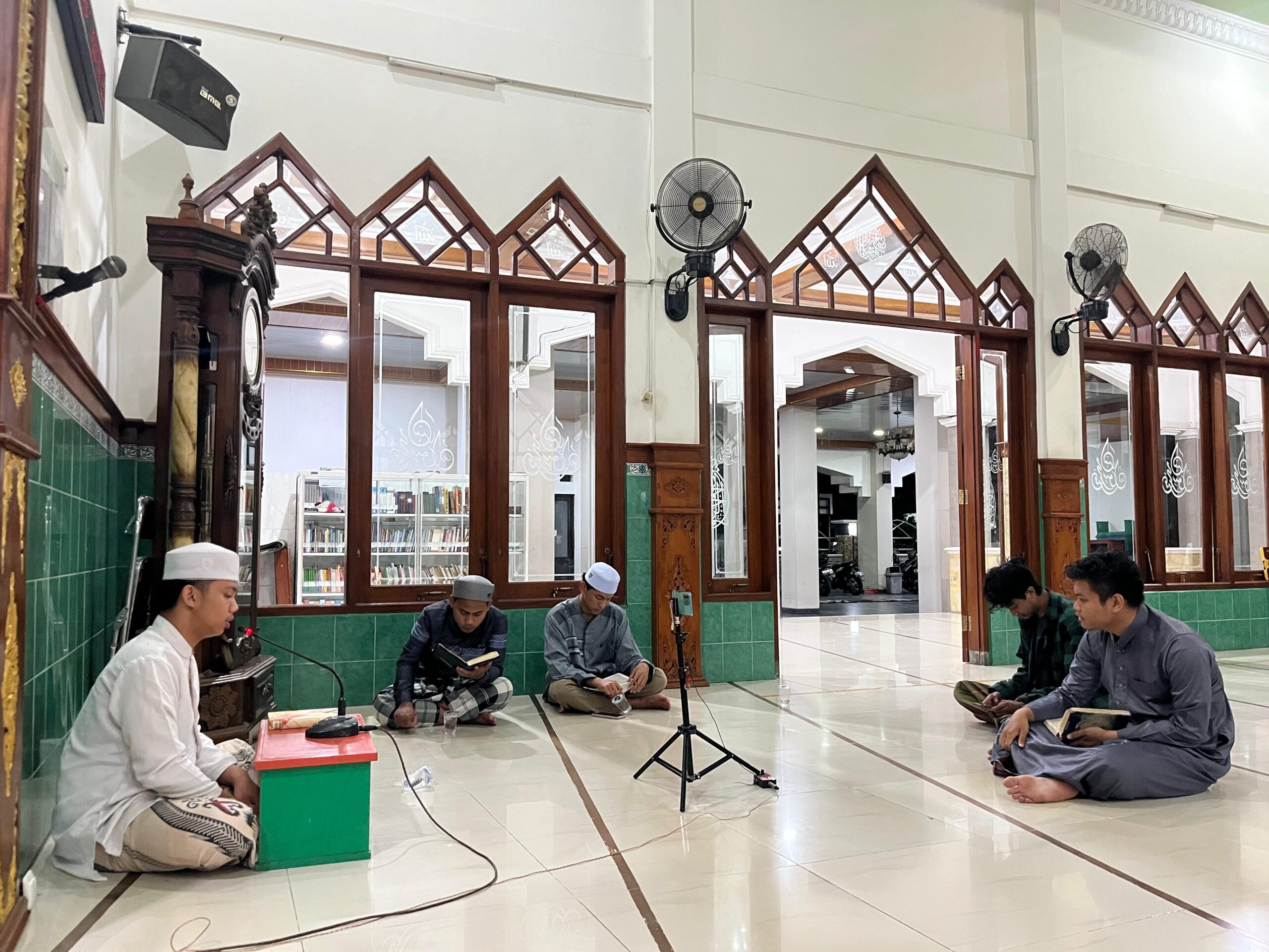 Tasmi’: Menjaga Hafalan, Menguatkan Komitmen Santri PPTQ Muhajirin